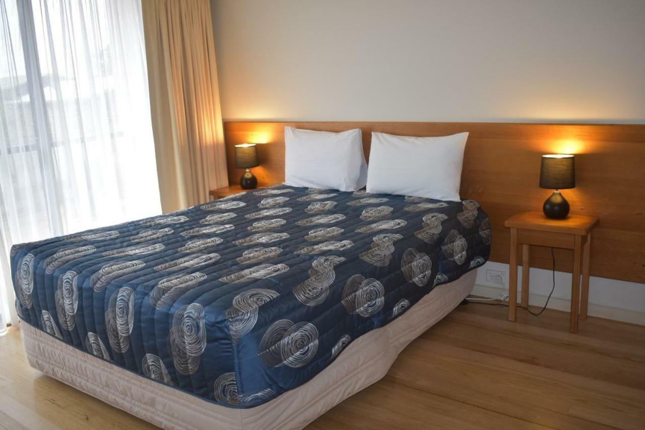 Metung Waters Motel And Apartments מראה חיצוני תמונה