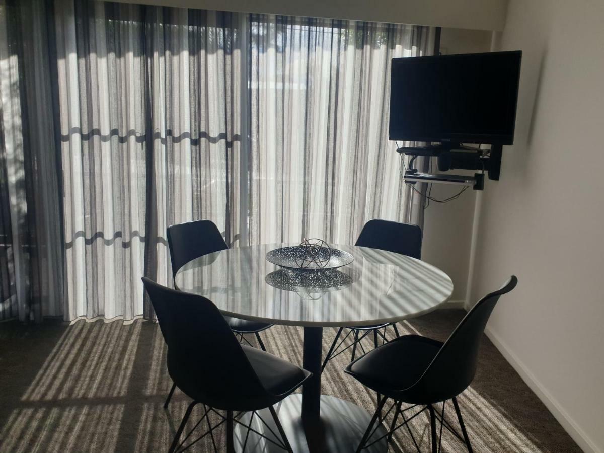 Metung Waters Motel And Apartments מראה חיצוני תמונה